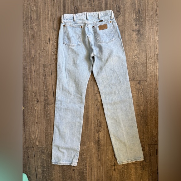 Vintage Wrangler 1980’s Light Wash Straight Leg Jeans- 31x36” - Picture 1 of 6